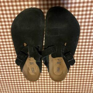 Birkenstock Boston black suede